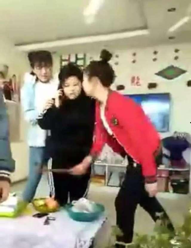 肇东最新爆料事件视频大全,视频大全揭秘惊人真相  第2张